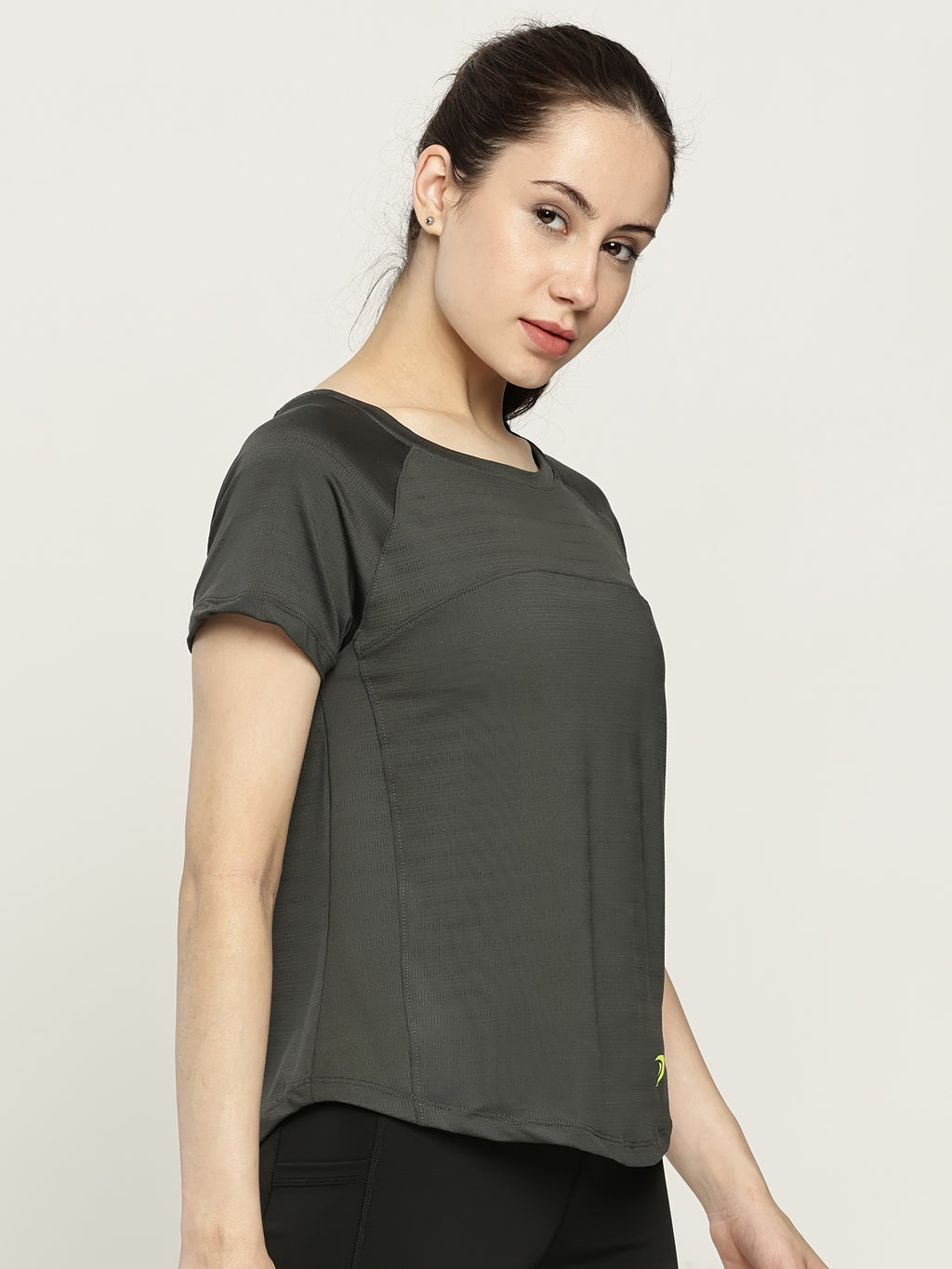 WOMEN RAGLAN SLEEV ACTIVE T SHIRT