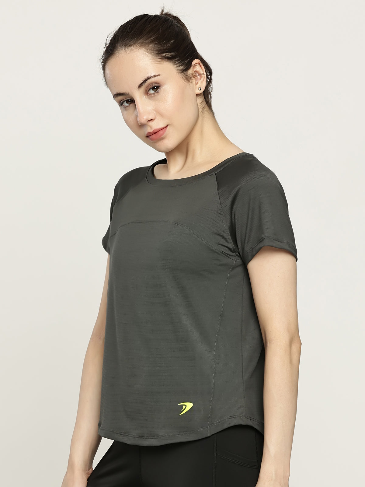 WOMEN RAGLAN SLEEV ACTIVE T SHIRT