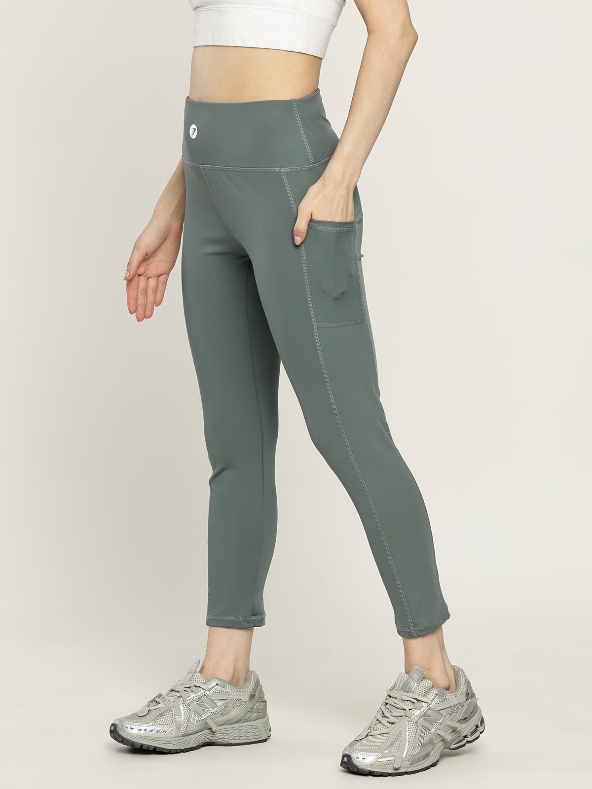 WOMENS YOGA PANT WITH CONCEALED POCKETS