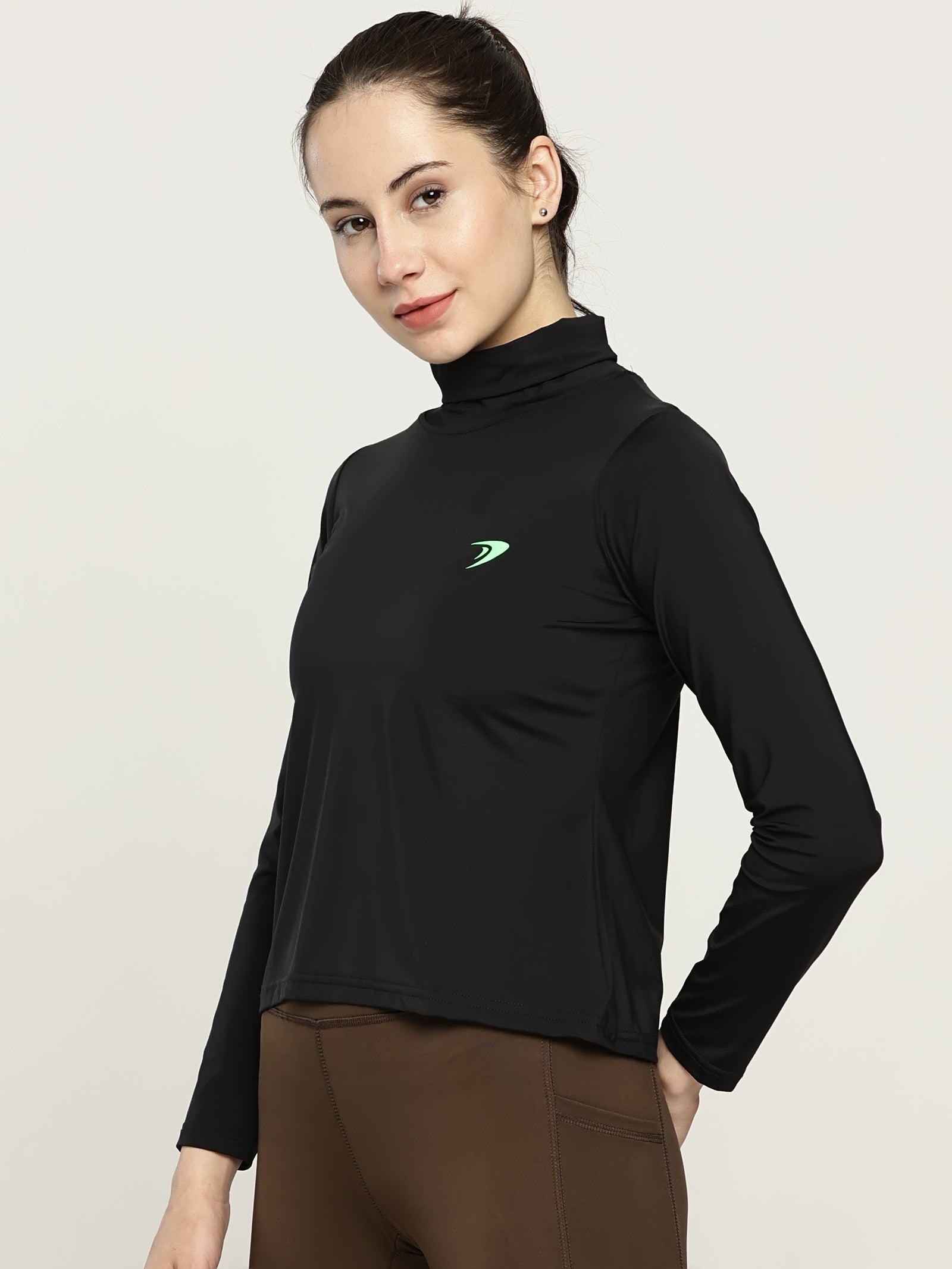 HIGH NECK LONG SLEEVE TEE