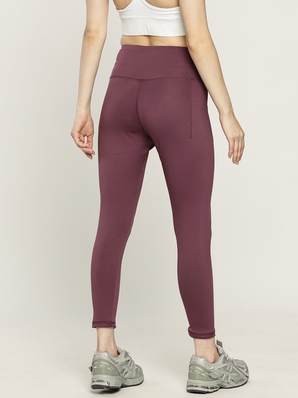WOMENS YOGA PANT WITH CONCEALED POCKETS