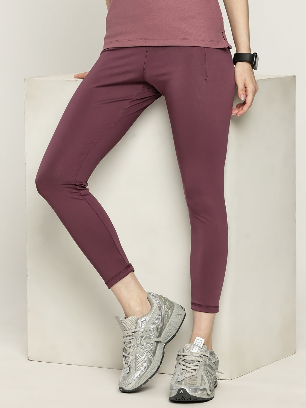 WOMENS YOGA PANT WITH CONCEALED POCKETS